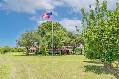 /international/us/4413-wakefield-road-justin-tx-110099179804/