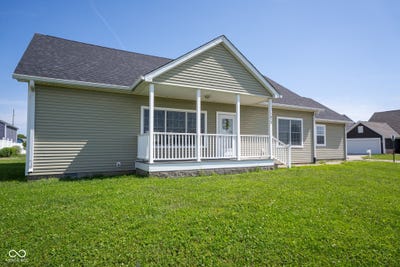 /international/us/2023-red-oak-court-shelbyville-in-110108414879/