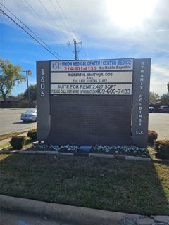/international/us/1605-n-garland-avenue-garland-tx-110104956174/