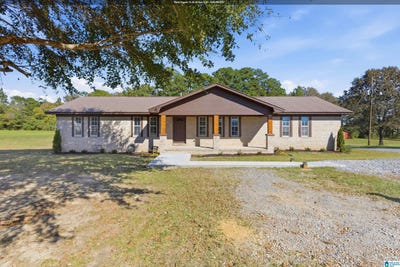 /international/us/8967-mosley-loop-road-morris-al-110109869245/
