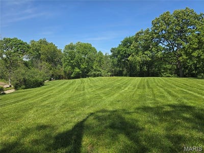 /international/us/64-crescent-avenue-twin-oaks-mo-110107586894/