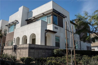/international/us/3520-e-peckham-paseo-ontario-ca-110106213836/