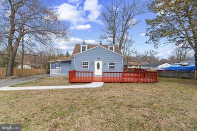 /international/us/4104-maple-road-suitland-md-110106504106/