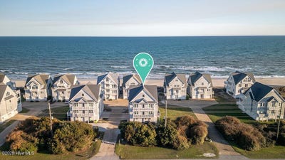 /international/us/4254-island-drive-north-topsail-beach-nc-110098308223/