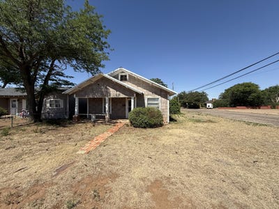 /international/us/911-ave-e-street-abernathy-tx-110108440569/