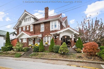 /international/us/1599-quarrier-street-charleston-wv-110105794307/