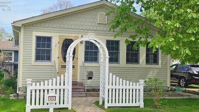 /international/us/453-lynn-avenue-lakeside-oh-110107714101/
