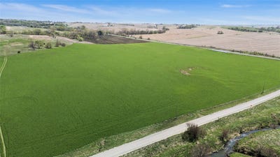 /international/us/w-116th-street-s-colfax-ia-110107506807/