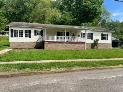 /international/us/1022-26th-street-huntington-wv-110107831798/