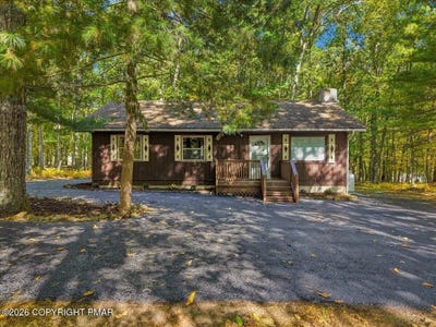 /international/us/111-forest-view-drive-hawley-pa-110120458348/