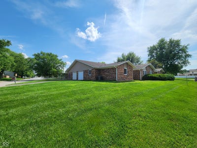 /international/us/3415-winchester-drive-indianapolis-in-110100453380/