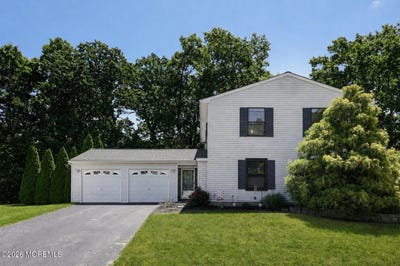 /international/us/13-pioneer-drive-howell-nj-110108966291/