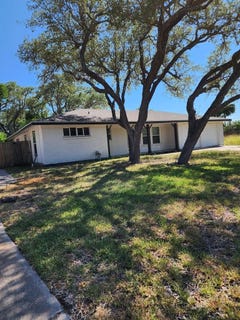 /international/us/1905-bay-ave-rockport-tx-110101529278/?lang=en
