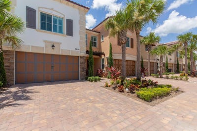 /international/us/15608-italian-cypress-way-wellington-fl-110097814914/
