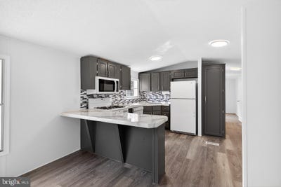 /international/us/126-boxwood-road-middletown-de-110107286093/