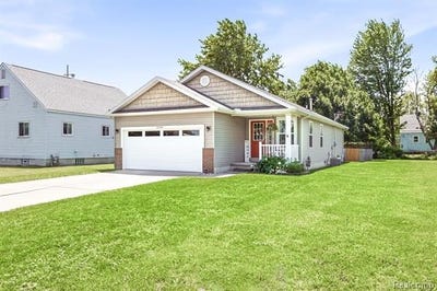 /international/us/2504-john-l-street-port-huron-al-110108959353/