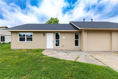 /international/us/1802-s-14th-place-rogers-ar-110107318499/