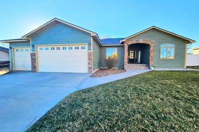 /international/us/803-ragan-road-dodge-city-ks-110106243095/