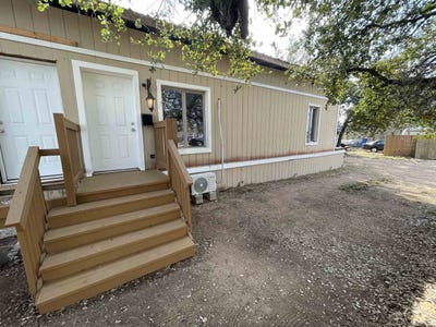 /international/us/1319-glass-road-kingsland-tx-110099921435/
