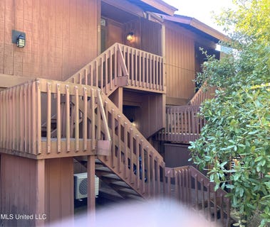 /international/us/230-lakeside-villa-lot-e-diamondhead-ms-110103338783/