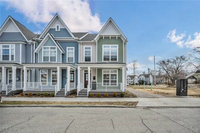 /international/us/1497-e-120th-street-5-cleveland-oh-110098217126/