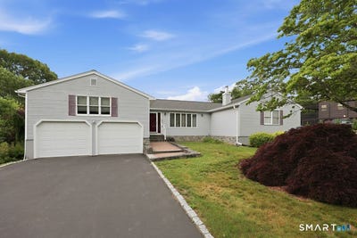 /international/us/7-dogwood-drive-ansonia-ct-110108887111/