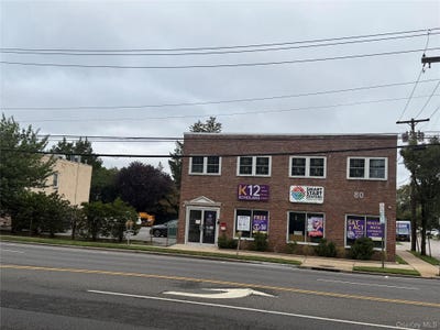 /international/us/80-old-country-road-mineola-ny-110108177183/