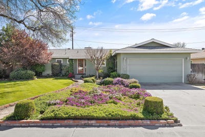 /international/us/2303-w-cambridge-avenue-visalia-ca-110106325694/