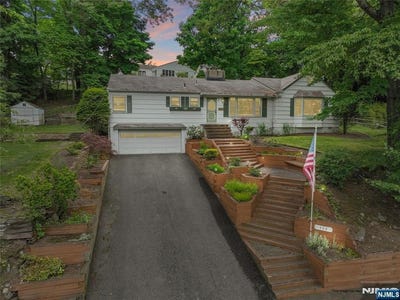 /international/us/908-n-monroe-street-midland-park-nj-110108387425/