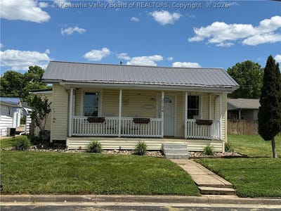/international/us/2104-lincoln-avenue-point-pleasant-wv-110108123947/