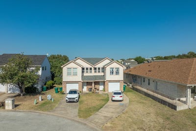 /international/us/1502-n-claremont-circle-marble-falls-tx-110098461359/