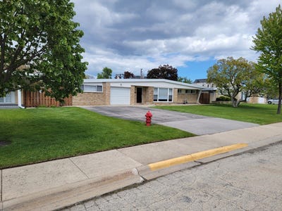 /international/us/7830-w-carmen-avenue-norridge-il-110106024982/