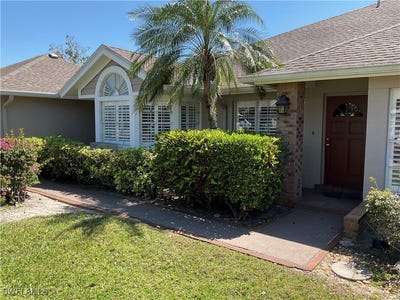 /international/us/19510-lost-creek-drive-estero-fl-110098246497/