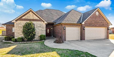 /international/us/505-lantana-pl-elgin-ok-110105999277/