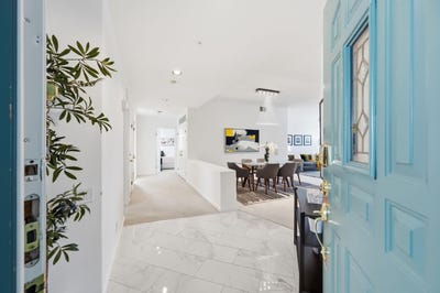 /international/us/720-promontory-point-ln-2209-foster-city-ca-110110322256/