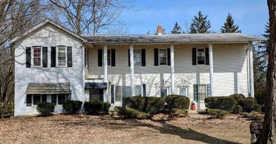 /international/us/6681-6-mile-road-northville-mi-110099365909/