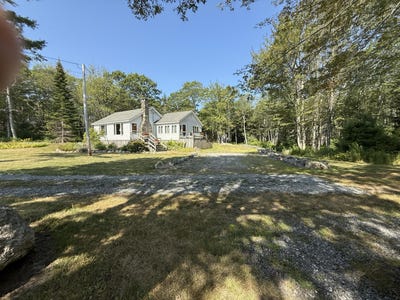 /international/us/45-old-mill-road-bristol-me-110101547021/