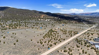 /international/us/4250-w-pink-cliffs-hatch-ut-110100691492/