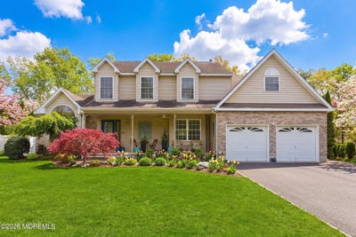 /international/us/137-heatherington-court-lanoka-harbor-nj-110107680879/