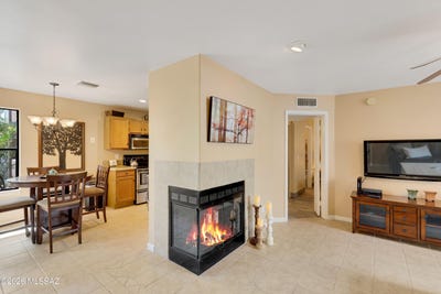 /international/us/6655-n-canyon-crest-drive-tucson-az-110107396484/