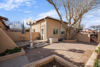 /international/us/302-fisher-avenue-socorro-nm-110105859166/