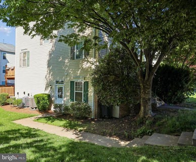 /international/us/1016-murdoch-ct-crofton-md-110107988233/