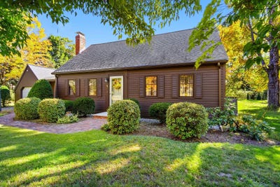 /international/us/74-old-bolton-rd-stow-ma-110120449929/