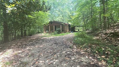 /international/us/282-crane-mountain-road-toccoa-ga-110100342357/