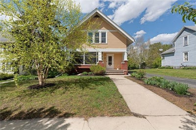 /international/us/122-e-university-street-owatonna-mn-110107936192/
