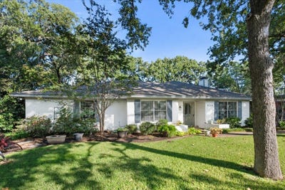 /international/us/929-madison-square-corsicana-tx-110119966004/