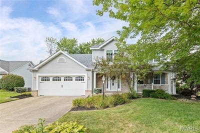/international/us/6817-deer-creek-edwardsville-il-110101420343/