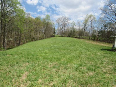 /international/us/tate-hill-rd-petroleum-wv-110107572454/?lang=th
