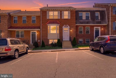 /international/us/46601-carriage-court-sterling-va-110107390085/