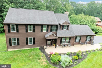 /international/us/1542-canyon-dr-downingtown-pa-110100834838/